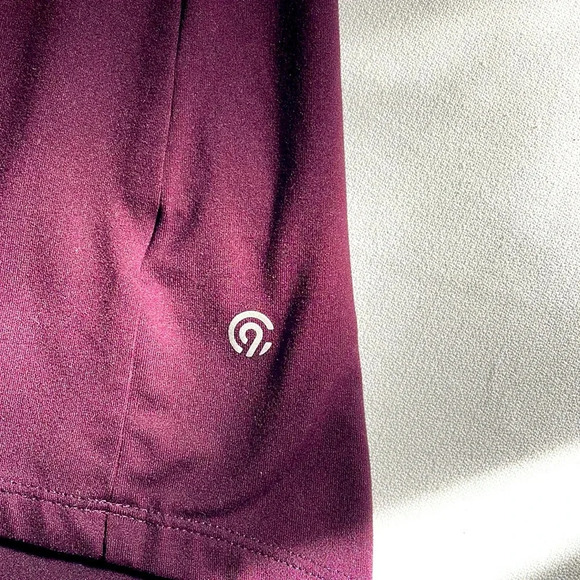 Champion women’s sloped back top - Picture 3 of 6